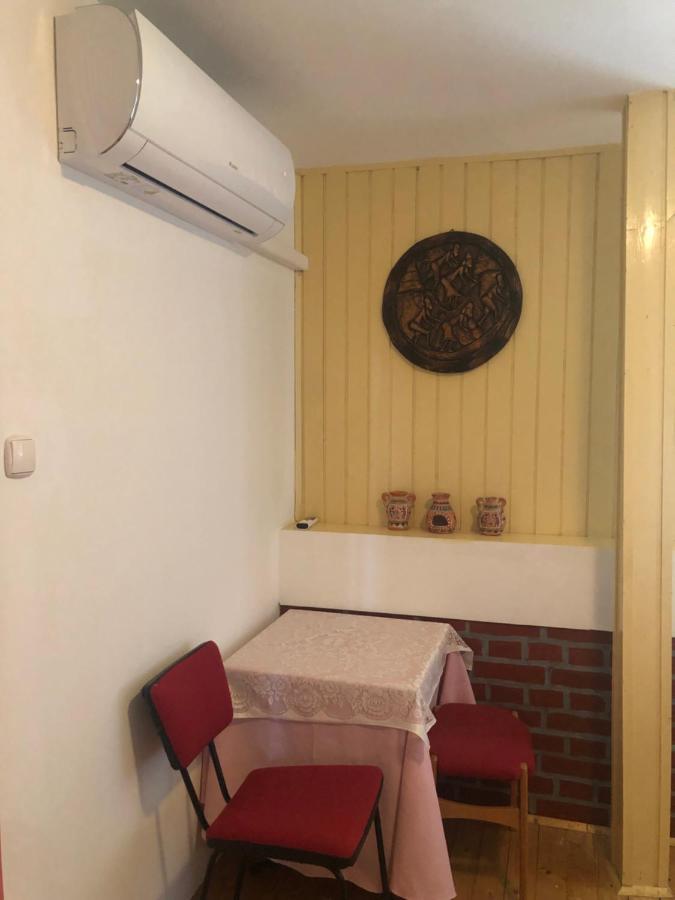 R&B Vendeghaz Apartment Balatonakarattya Exterior photo